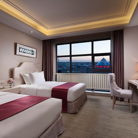 Holiday Inn & Suites Hulunbuir, An Ihg Hotel Exteriör bild