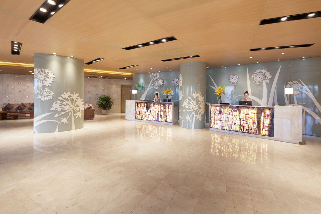 Holiday Inn & Suites Hulunbuir, An Ihg Hotel Exteriör bild